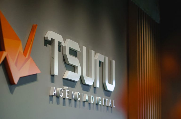 Tsuru: conheça mais sobre a agência digital de sangue laranja